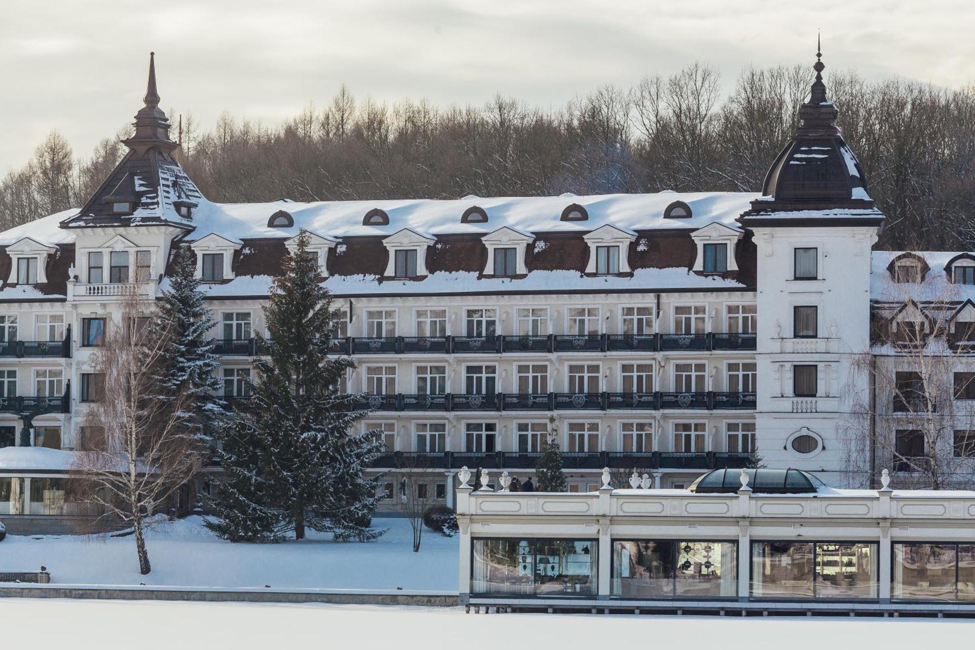 Edem Resort Medical & Spa Strelki  Eksteriør billede